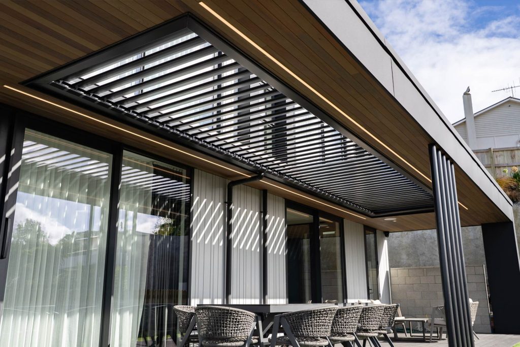 premium bespoke alluminium louvres